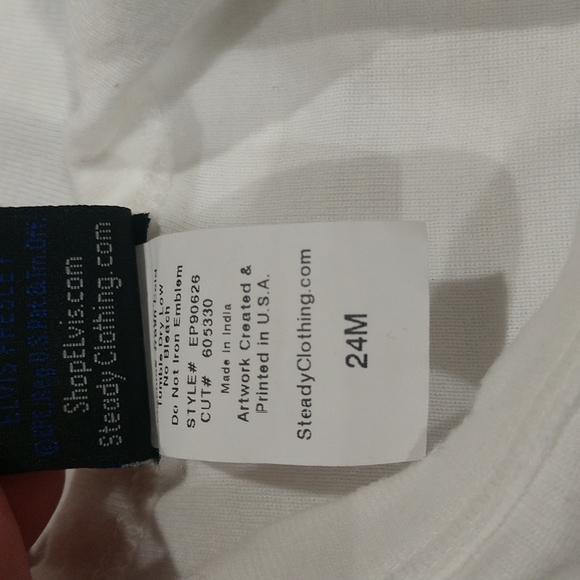 Elvis Presley "Ain't Nothin But A Hound Dog Onesie 24 Months - Picture 5 of 5